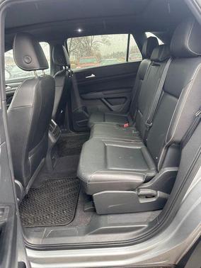 2020 Volkswagen Atlas Cross Sport 2.0T SEL