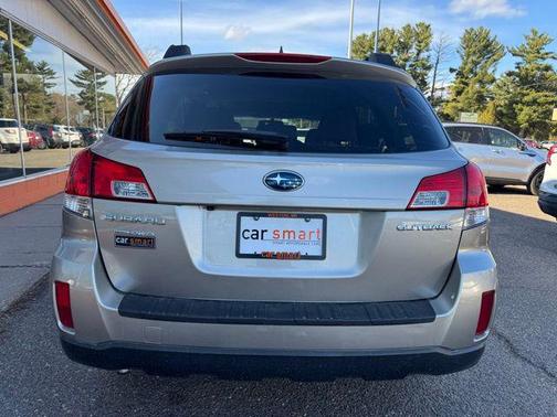 Tungsten Metallic 2014 Subaru Outback 2.5i Limited