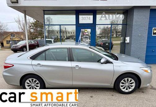 2016 Toyota Camry Hybrid LE