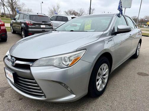 2016 Toyota Camry Hybrid LE