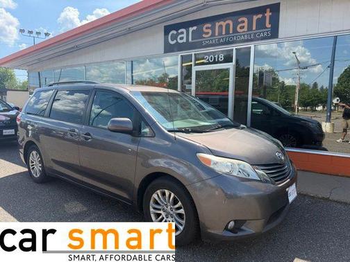 Predawn Gray Mica 2013 Toyota Sienna XLE