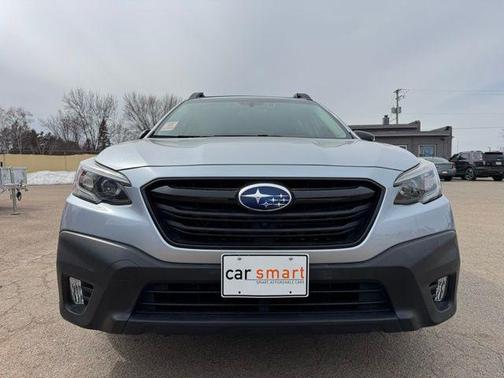 Ice Silver Metallic 2021 Subaru Outback Onyx Edition XT