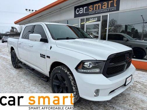 2018 RAM 1500 Night Crew Cab 4x4 5'7' Box