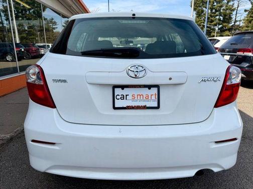 Super White 2010 Toyota Matrix S