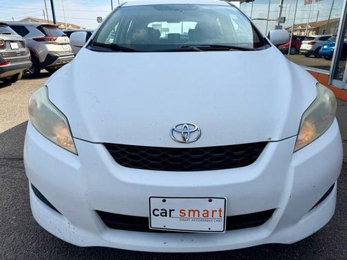 Super White 2010 Toyota Matrix S