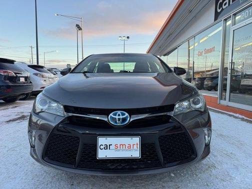 2016 Toyota Camry Hybrid SE