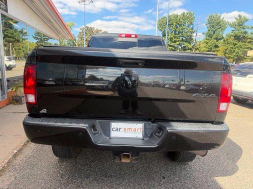 Brilliant Black Crystal Pearlcoat 2018 RAM 2500 Big Horn Mega Cab 4x4 6'4' Box