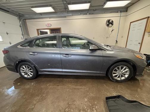 2019 Hyundai SONATA SE