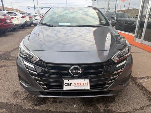 2023 Nissan Versa 1.6 SV