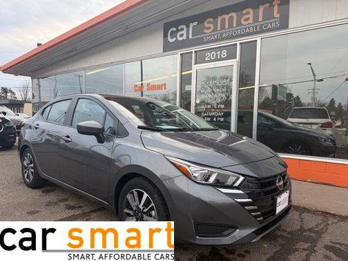 2023 Nissan Versa 1.6 SV