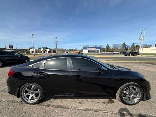 Black 2017 Honda Civic EX-T