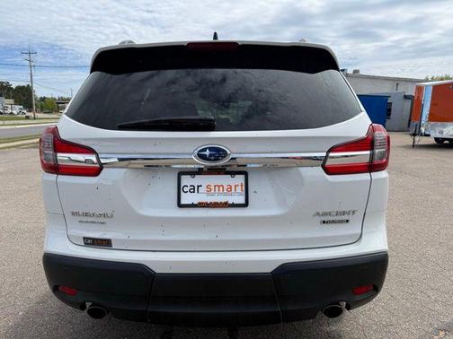 Crystal White Pearl 2019 Subaru Ascent Touring 7-Passenger