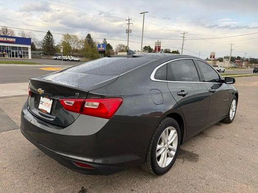 Nightfall Gray Metallic 2017 Chevrolet Malibu 1LT