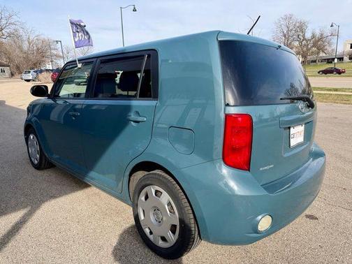 Hypnotic Teal Mica 2009 Scion xB Base