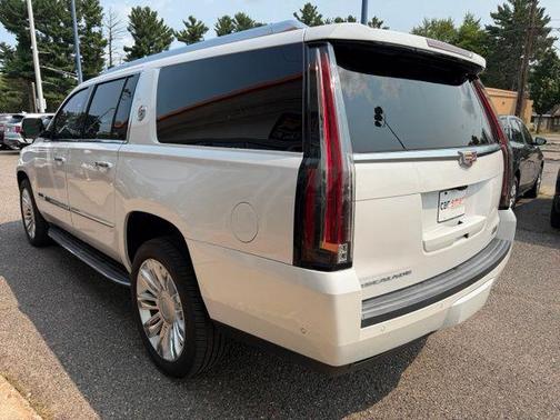 Crystal White Tricoat 2017 Cadillac Escalade ESV Luxury