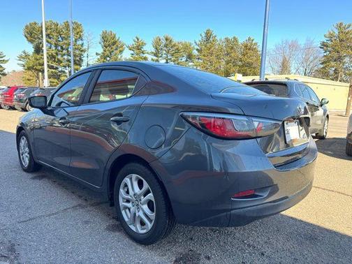 2018 Toyota Yaris iA Base