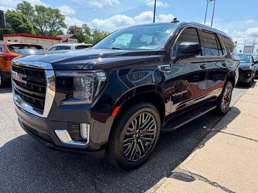 Midnight Blue Metallic 2021 GMC Yukon SLE