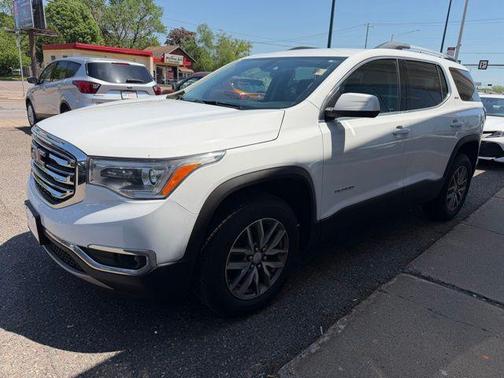 Summit White 2017 GMC Acadia SLE-2