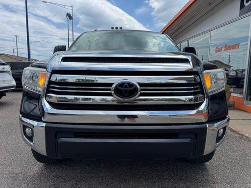 Black 2016 Toyota Tundra SR5