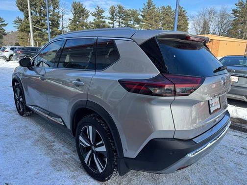 2021 Nissan Rogue Platinum