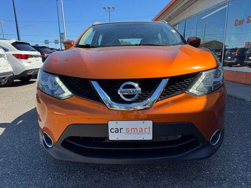Monarch Orange 2017 Nissan Rogue Sport SV