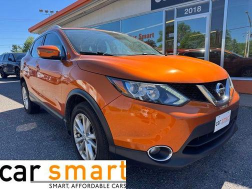 Monarch Orange 2017 Nissan Rogue Sport SV