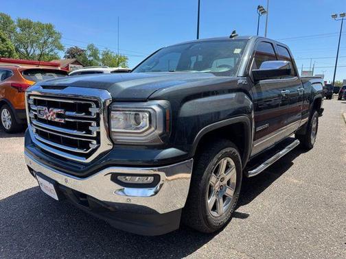 Dark Slate Metallic 2017 GMC Sierra 1500 SLT