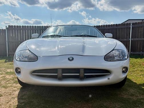 White 1998 Jaguar XK8