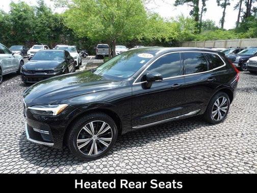 Onyx Black Metallic 2022 Volvo XC60 B5 Inscription