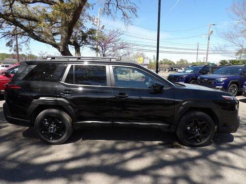Crystal Black Pearl 2026 Subaru Outback Limited