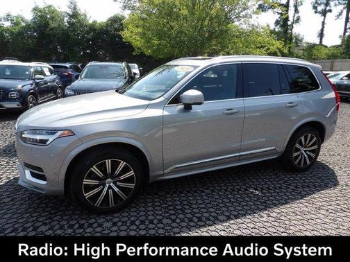 Silver 2023 Volvo XC90 B6 Plus 7-Seater