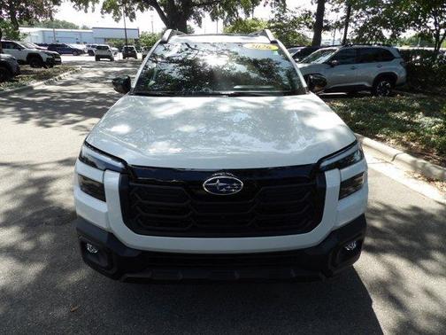 Crystal White Pearl 2026 Subaru Outback Touring