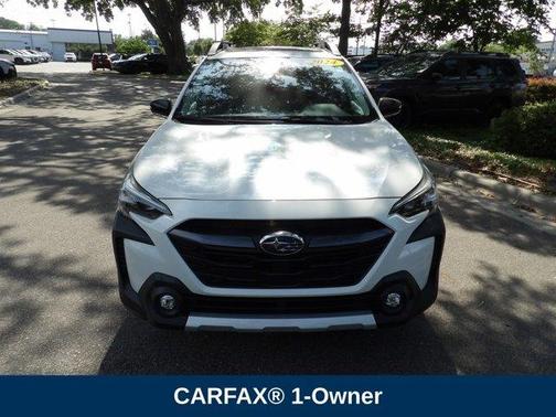 Crystal White Pearl 2024 Subaru Outback Limited
