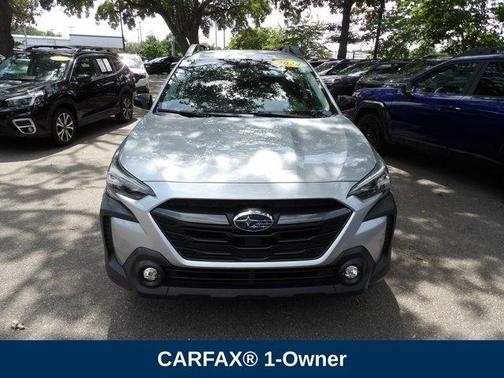 Ice Silver Metallic 2024 Subaru Outback Premium
