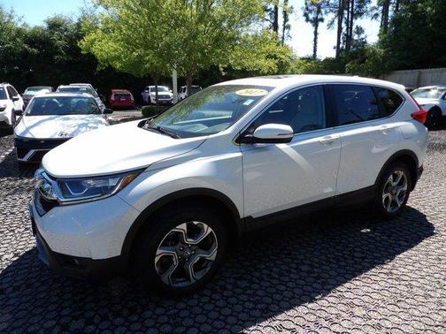 White 2017 Honda CR-V EX