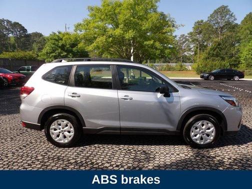 Ice Silver Metallic 2020 Subaru Forester