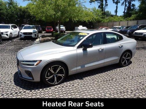 Silver 2024 Volvo S60 B5 Ultimate Dark Theme