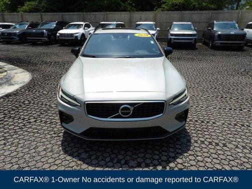 Birch Light Metallic 2020 Volvo V60 T5 R-Design