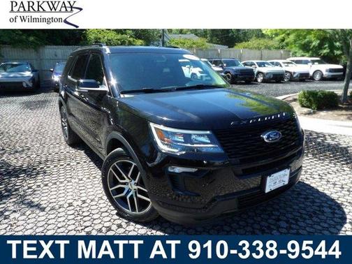 Black Metallic 2019 Ford Explorer sport