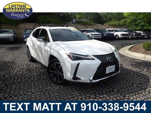 White Pearl 2025 Lexus UX 300h 300H