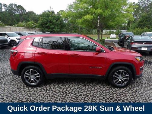 Red Line 2019 Jeep Compass Altitude