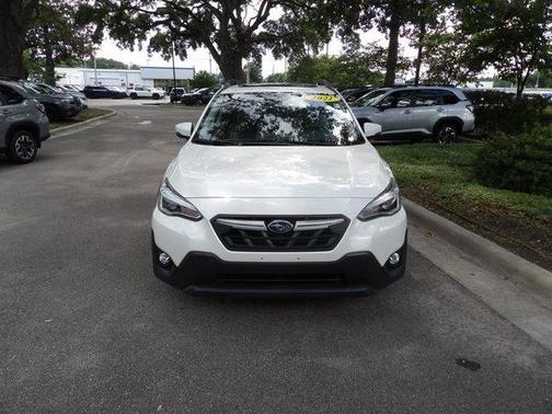 Crystal White Pearl 2021 Subaru Crosstrek Limited