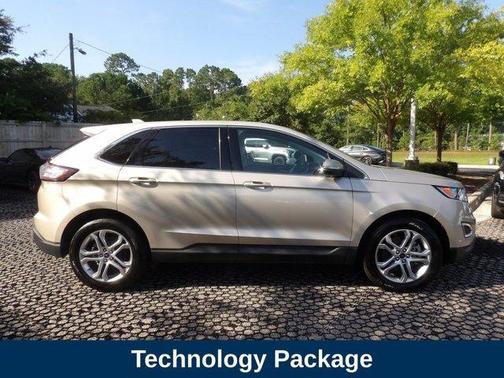 White Gold Metallic 2018 Ford Edge Titanium