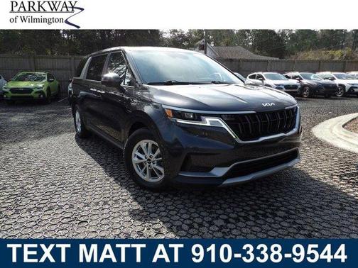 Metal 2022 Kia Carnival LXS