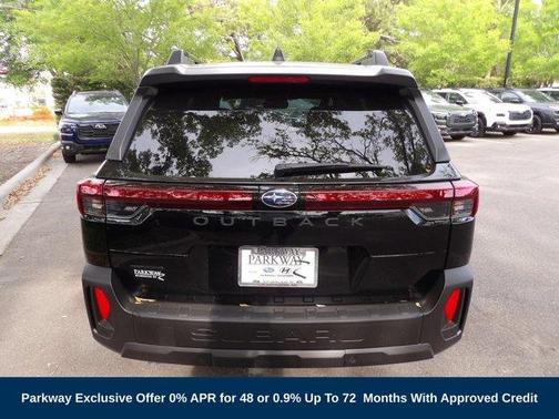 Crystal Black Pearl 2026 Subaru Outback Limited