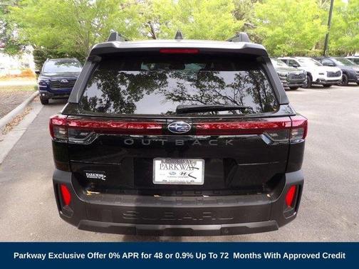 Crystal Black Pearl 2026 Subaru Outback Limited