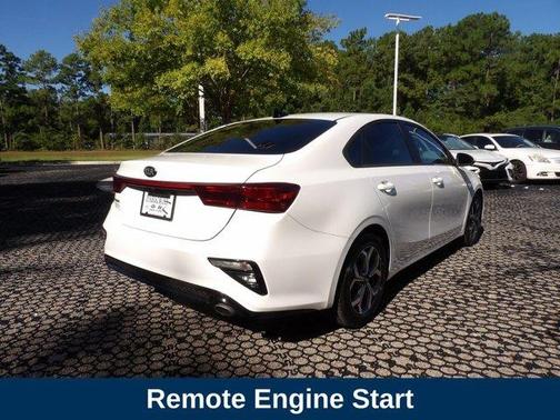 Clear White 2021 Kia Forte LXS