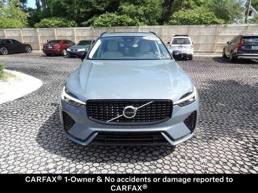 Gray Metallic 2024 Volvo XC60 B5 Core
