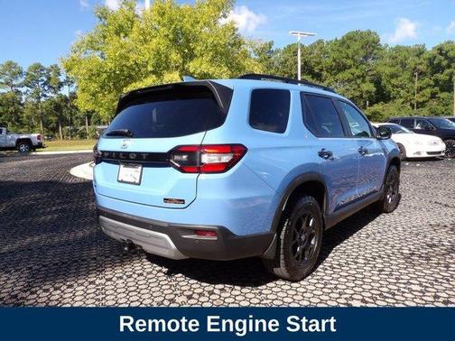 Pearl 2024 Honda Pilot TrailSport