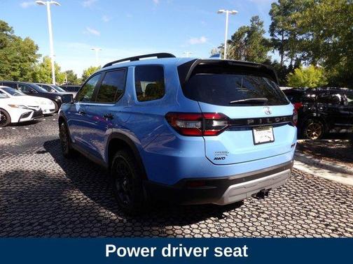 Pearl 2024 Honda Pilot TrailSport